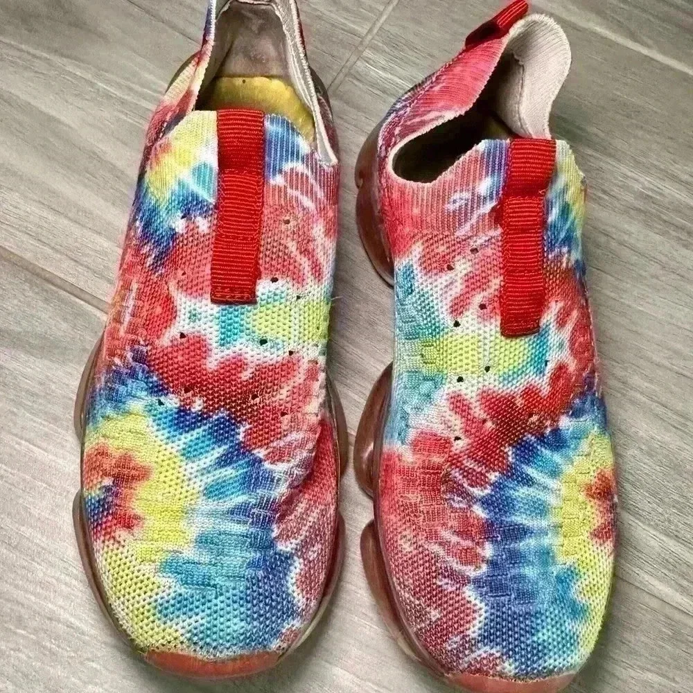 Fashion Kids Red & Blue Tie Dye Gummy Sole Mesh Sneakers Size 1
